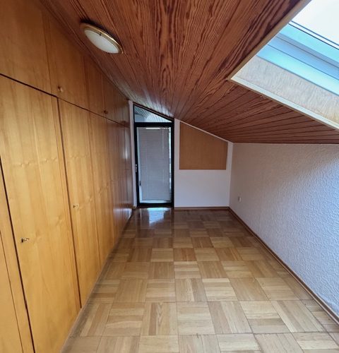 Abstellraum oder Kleiderzimmer