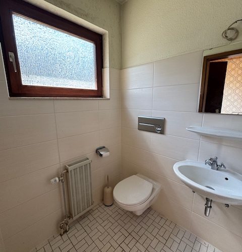 Gästetoilette im EG