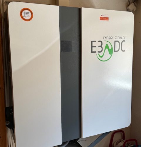 und eine Photovoltaikanlage gibt es auch