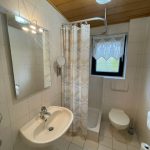 Duschbad im Erdgeschoss