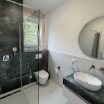 Kinderbadezimmer im Dachgeschoss