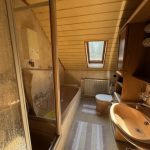 Badezimmer im DG