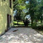 Terrasse auf der Gartenseite