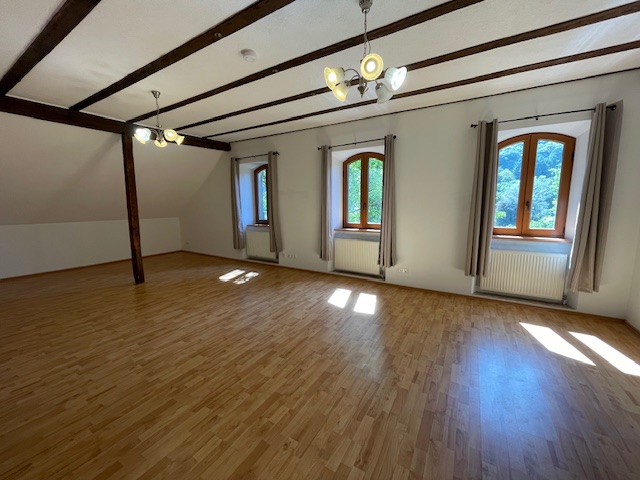 Wohnzimmer im Dachgeschoss