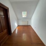 Gäste,- oder Arbeitszimmer im DG