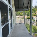 19 überdachter Balkon