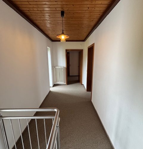 Flur im EG zum Schlafbereich