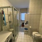 30 Badezimmer in der Wohnung im EG