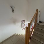 b Ausschnitt vom Treppenhaus