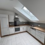 Küche mit Einbauküche