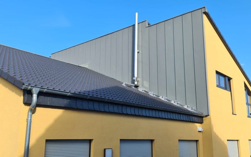 Detailaufnahme vom modernisiertren Dach 