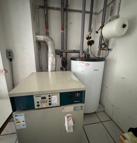 Heizungsanlage mit Warmwasserboier