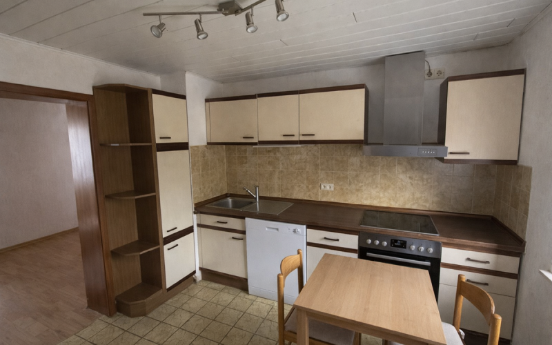 Küche mit EBK im EG