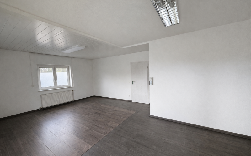 9 Chefzimmer mit Besprechnungsbereich