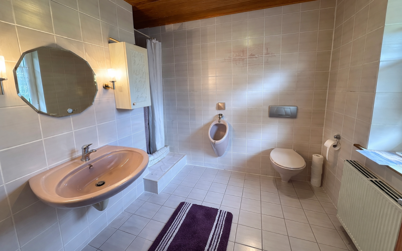 Ausschnitt vom Badezimmer