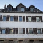 5 Vorderansicht der Liegenschaft