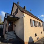 2 Seitenasicht zum Hauseingang