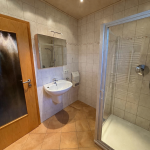 16 Duschbadezimmer im EG