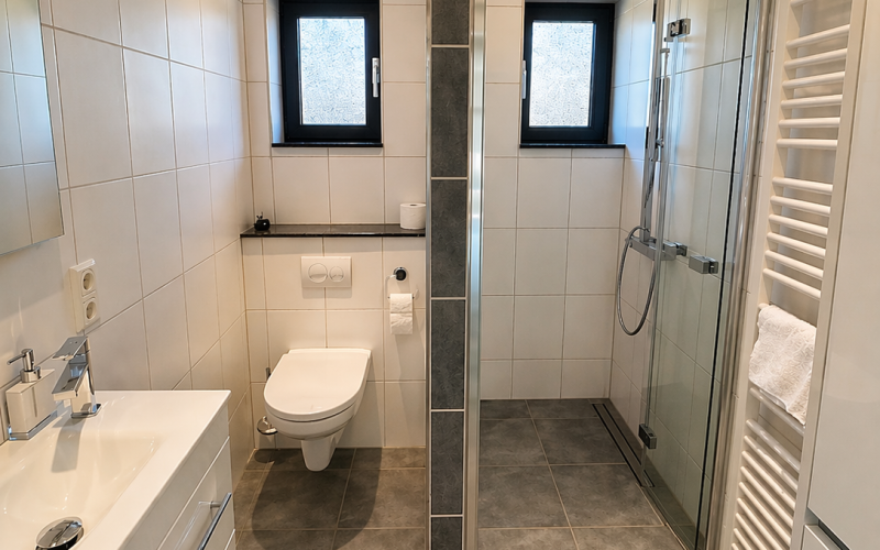 Duschbad im OG