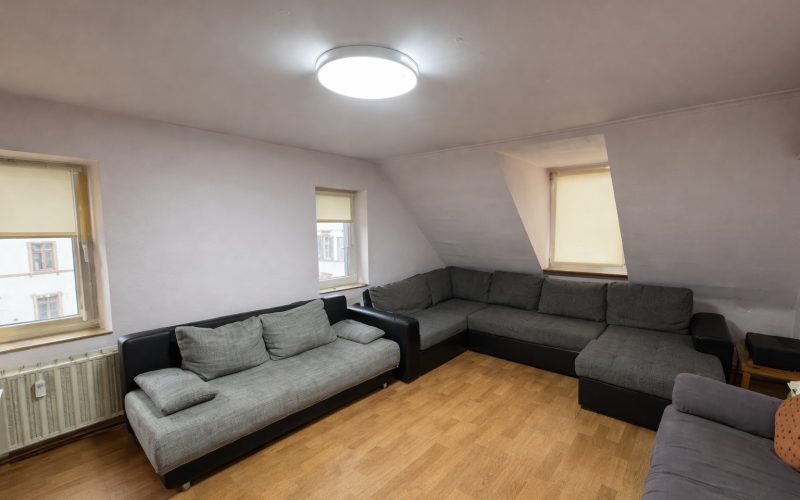 Wohnzimmer im DG