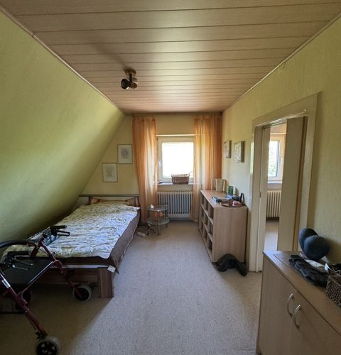 etwaige Ankleide im DG