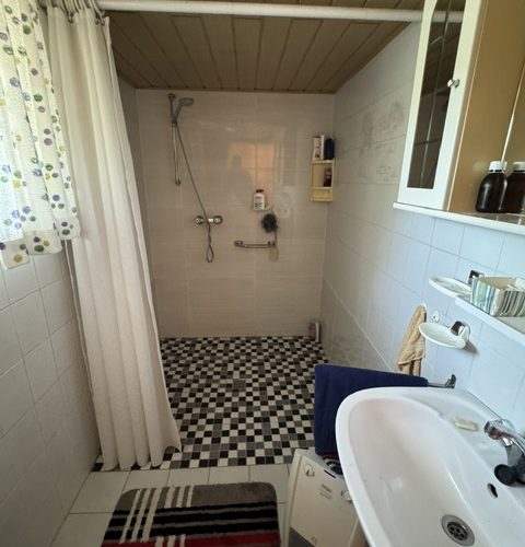 Duschbad im KG
