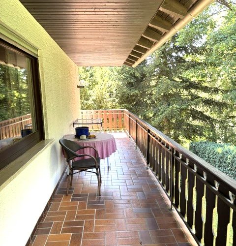 Balkon auf höhe EG zum Garten