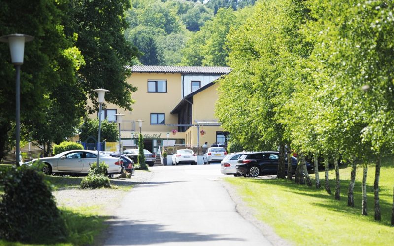 Zufahrt zu Ihrem Hotel