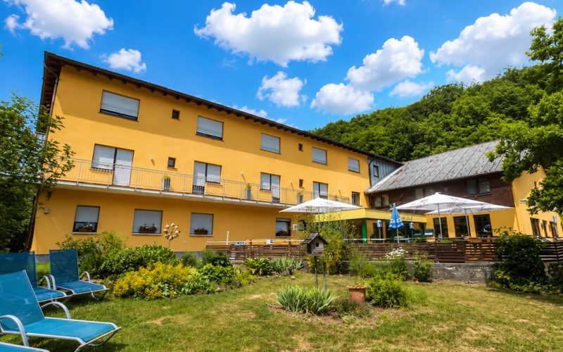 Ansicht zur Terrasse aus südöstöicher Richtung