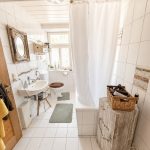 Badezimmer im OG