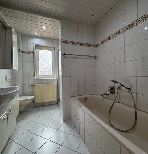Badezimmer im EG