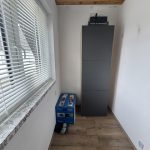 Garderobe im DG