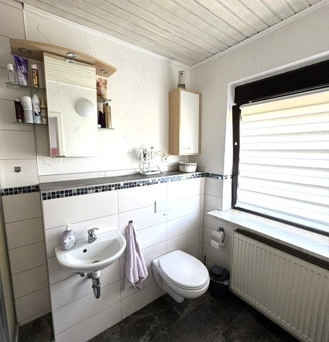 13 Badezimmer im OG