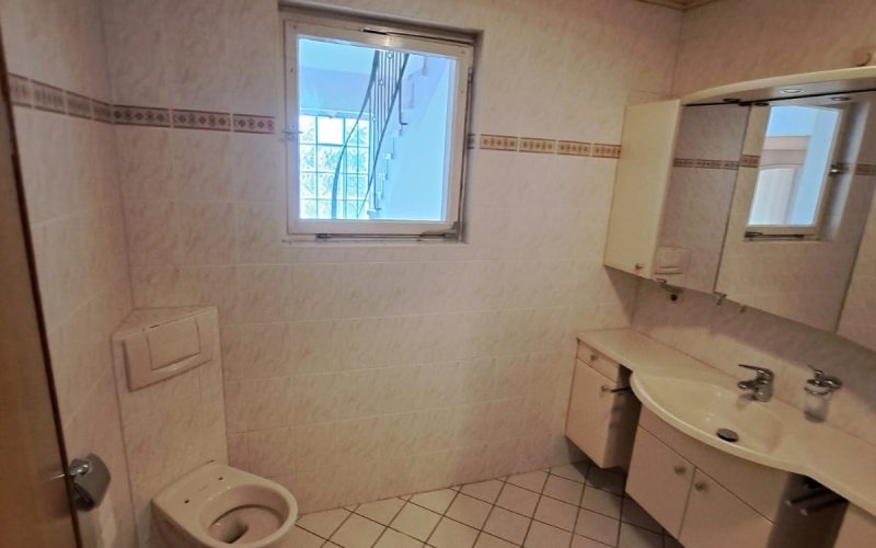 Badezimmer im 2. OG