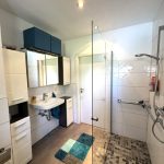 9 Badezimmer im EG