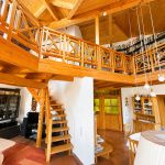 Blick zur Galerie