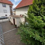 Blick vom Balkon zum Hof
