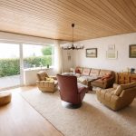 7 Wohnzimmer im Erdgeschoss