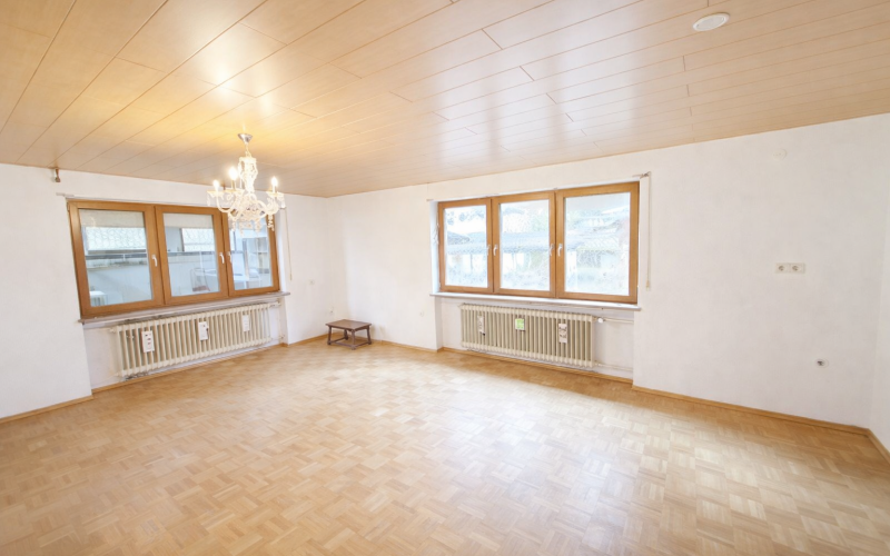 Wohnzimmer im EG