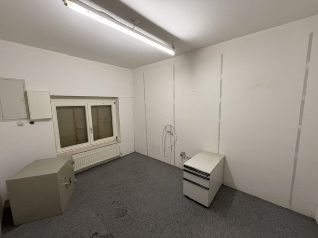 z. B. Büro