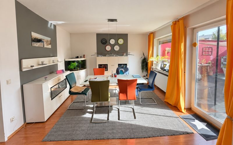 Blick ins Esszimmer
