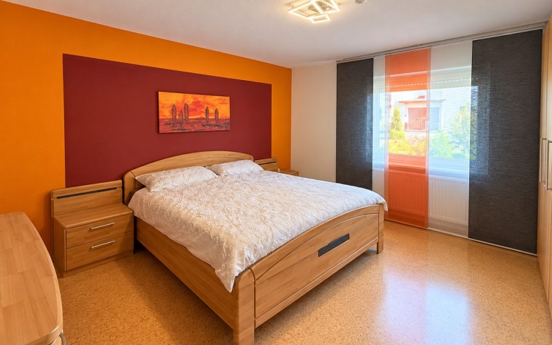 Schlafzimmer im EG