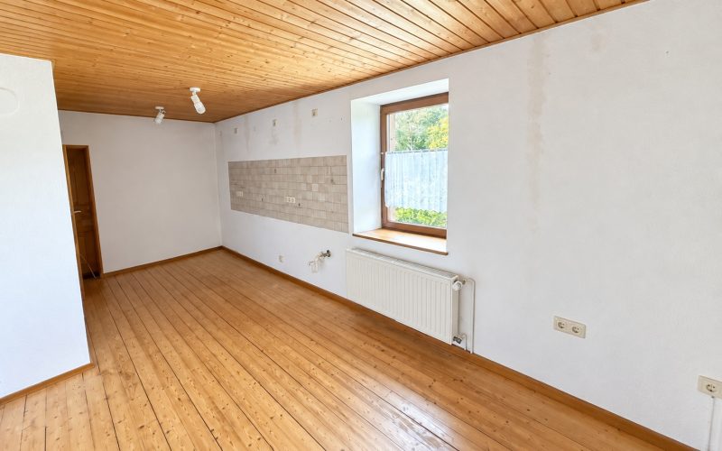 Kinderzimmer II - ehemals Küche - im OG