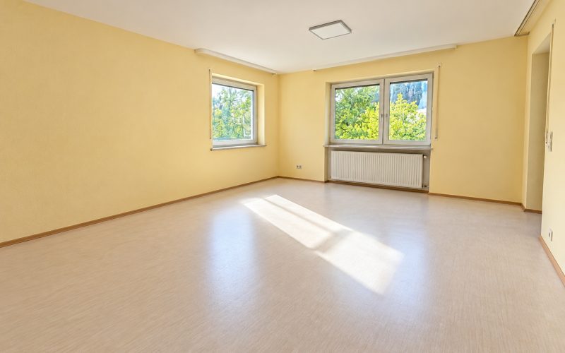 Wohn- oder Freizeitzimmer im UG